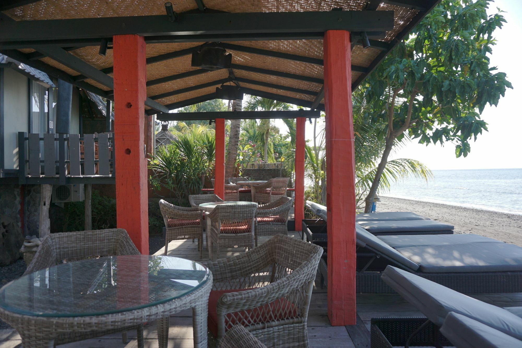 Amed Lodge By Sudamala Resorts Exteriör bild